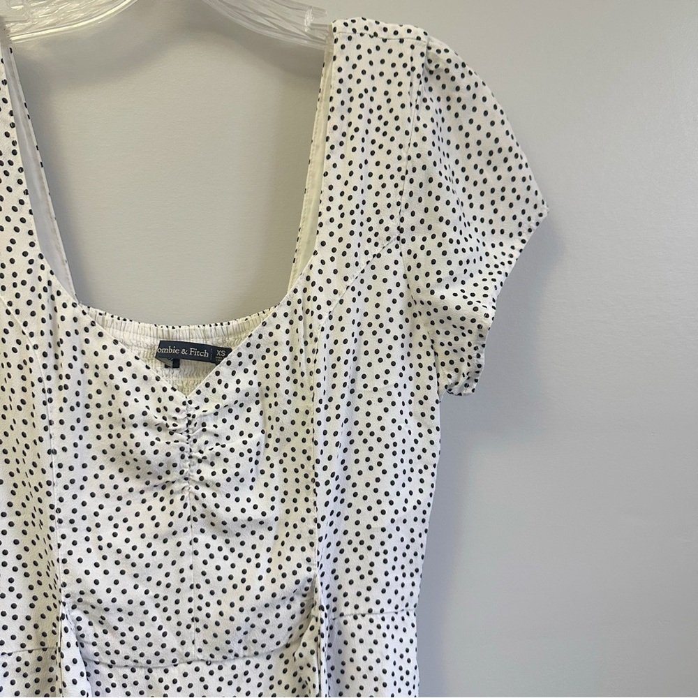 Abercrombie & Fitch Cinched Wrap Dress White Black Polka Dots, V-Neck, Size XS - Picture 8 of 15